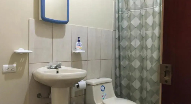 Casa Roja Hostel, Prenota Ostello Hotel a Santa Elena Province con piscina, Piscina