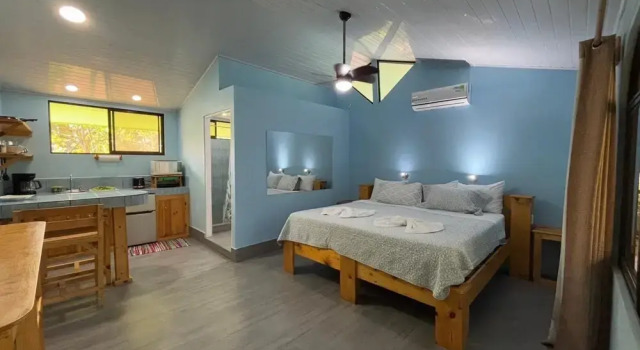 Люкс Economy с видом на сад Peace of Paradise Breakfast Included Free Manuel Antonio Park Tour