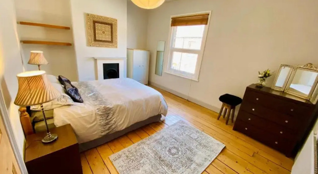 Spacious Victorian family Town House, sleeps 6, near York Centre