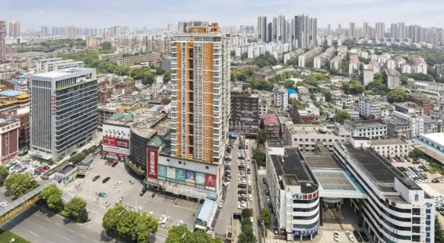 Четырёхместный номер Standard с видом на город Courtyard by Marriott Changsha South