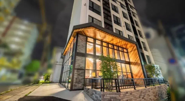 Hotel Brick, Забронировать Отель Наха Окинава, рядом с Здание администрации префектуры Окинавы