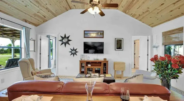 Коттедж Luxurious Cottage on 3-acre's in Fred Wine Country