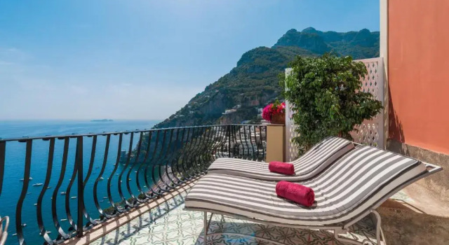 Двухместный люкс с видом на море Villa Magia