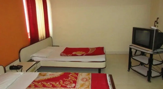 Hotel Sheela International