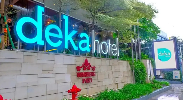 Standart dört kişilik oda Deka Hotel Surabaya HR Muhammad