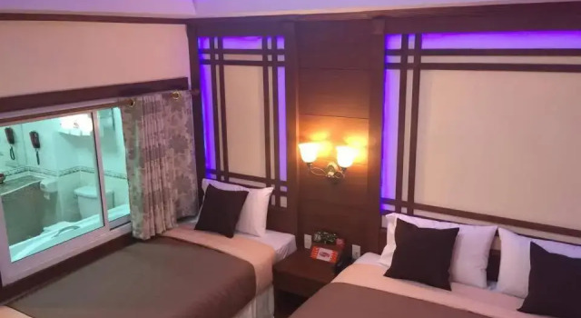 Полулюкс с балконом บ้านเกื้อ เดอะ ลิฟวิ่ง