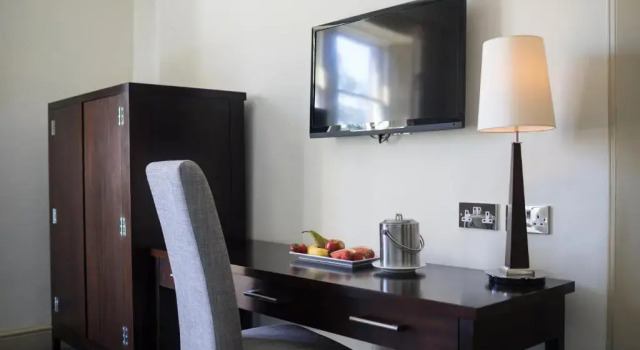Номер Superior Nether Abbey Hotel