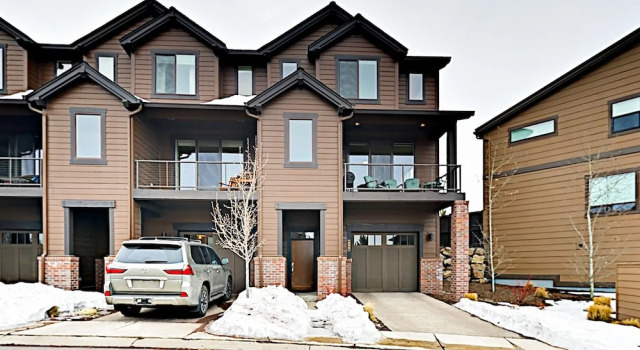 Deschutes River Delight - 3 Br Townhouse, Book Feriehus Sommerhuse i Bend, Hytte