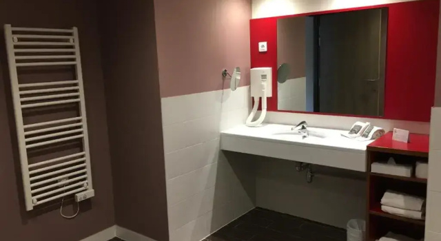 Двухместный номер Comfort Отель Spark by Hilton Lyon Ouest