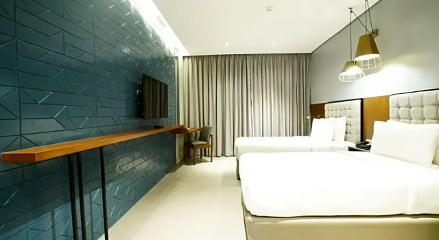 Номер Deluxe Summit Galleria Cebu