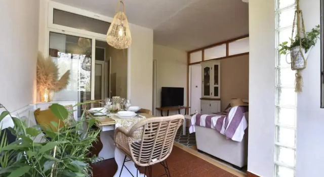 Апартаменты Beachfront Penthouse Boho