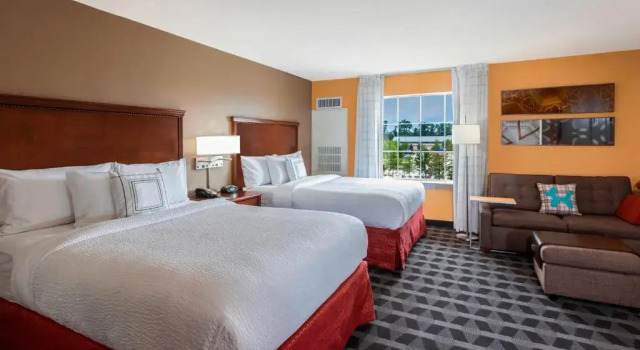 Двухместный люкс TownePlace Suites Houston North/Shenandoah