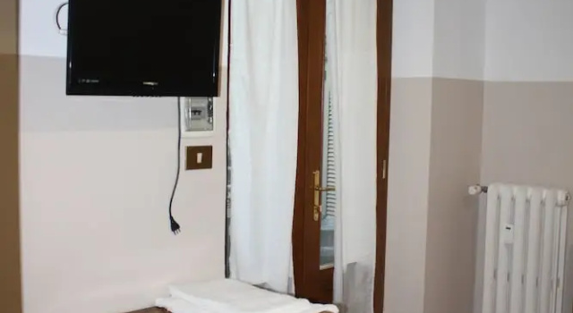 Одноместный номер Standard с балконом Albergo Avalon