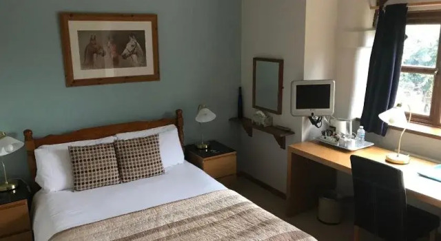 The Old Stables Guest House, Забронировать Отель Бизнес-отели Англии, 4* 5*
