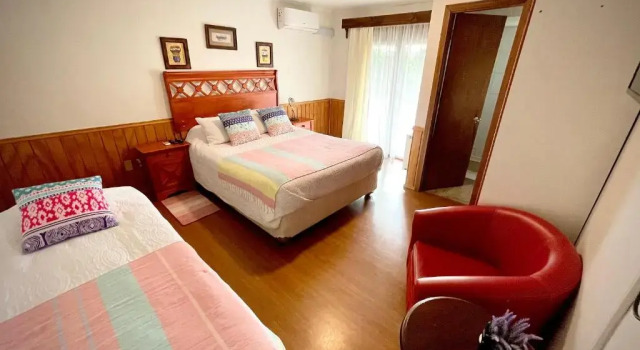 Трёхместный номер Comfort с балконом Apart Hotel MiCasa