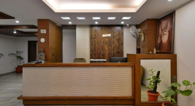 Hotel Pride, Prenota Hotel Chandīgarh Chandigarh Region