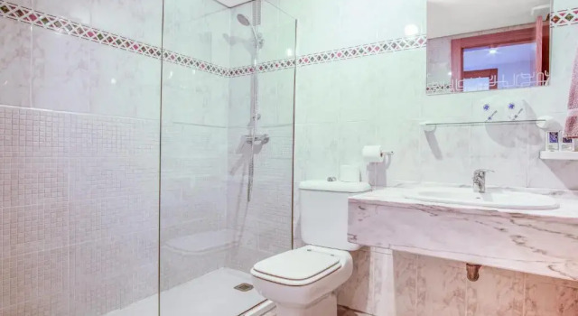 Апартаменты Duquesa Harbour Club Aparthotel