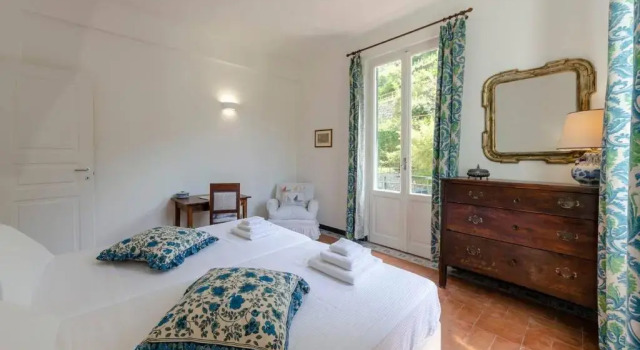 Апартаменты ALTIDO Lovely Apt for 2, with Terrace and Lovely View