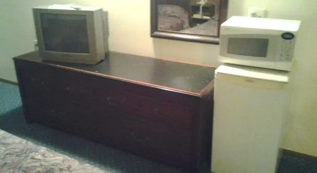 Четырёхместный номер Standard Xenia Country Inn