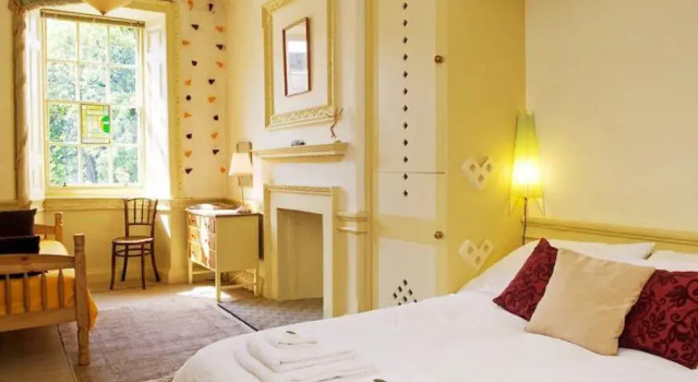 Edinburgh Landmarks Apartments, Забронировать Апартаменты/квартира Эдинбург Midlothian, рядом с Винокуренный завод Pickering's Gin
