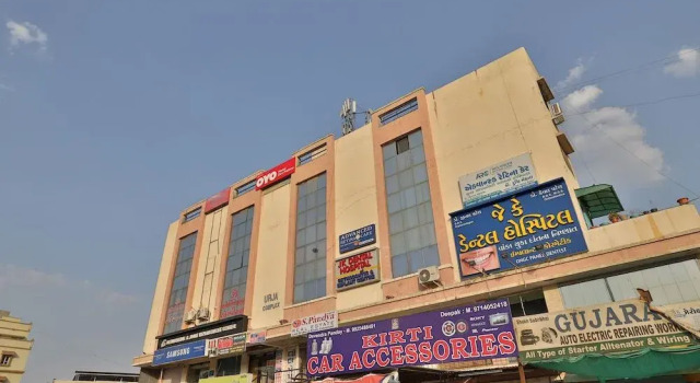 OYO 35508 Dev Palace, Rezerwuj Hotel Hotele w Gujarat ze śniadaniem, Śniadanie