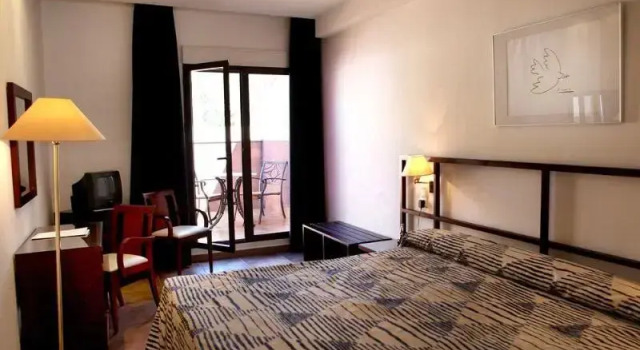 Двухместный номер Standard с балконом Balneario de Archena - Hotel León