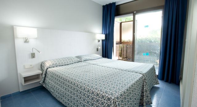 Aparthotel Olimar II, Book Lejlighedshotel Hoteller i Costa Dorada med pool, Swimmingpool
