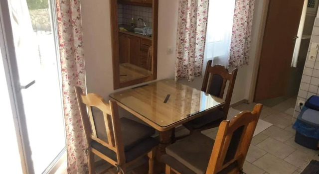 Студия с балконом и с красивым видом из окна Apartment Krk-Kornic ground floor