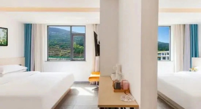 Люкс VALATOMS Van Latu Chuyi Homestay (Kangding)