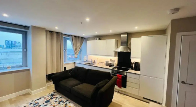 Sunset Shore, City Centre, 2 Bed Apt, Free Parking, Забронировать Отель Саутенд-он-Си Эссекс, рядом с Southend Beach