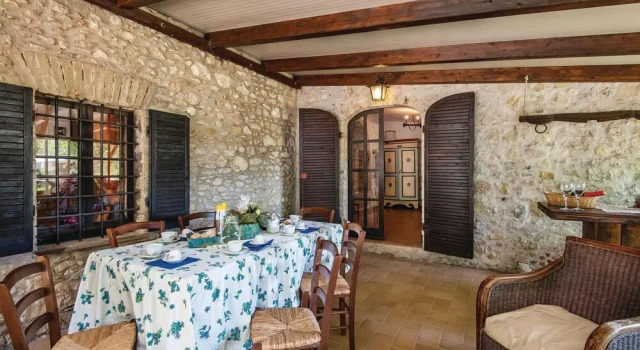 Roselli, Varaa Hotelli Roselli Umbria