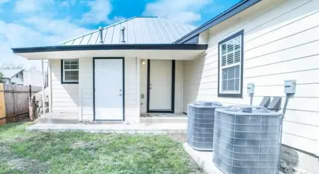 Коттедж Fascinating 1br/1 BA Near Festive DT and Riverwalk