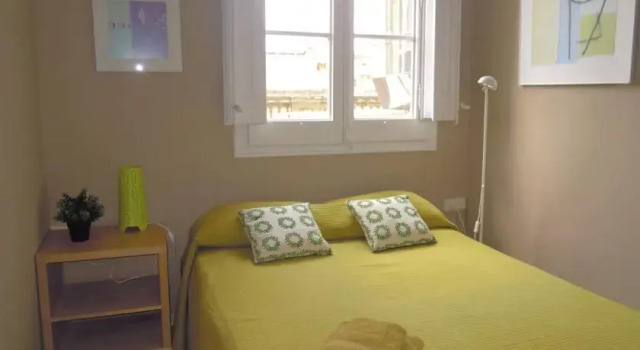 Barcelona 54 Apartment Rentals, Забронировать Апартаменты/квартира Барселона провинция Барселона, рядом с Jove Regina Theatre