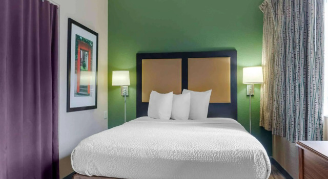 Extended Stay America Suites - Dallas - Plano Parkway, Забронировать Отель Плейно Dallas - Fort Worth Metropolitan Area, рядом с WellBridge Healthcare Greater Dallas