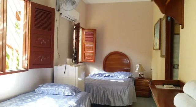 Hostal Hilda J YP