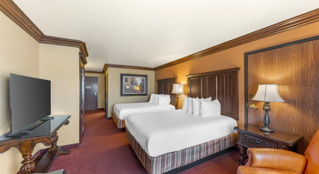 Четырёхместный номер Deluxe Best Western San Isidro Inn