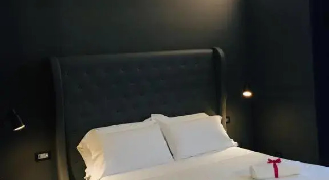 Palco Noir! Suites & Rooms, Забронировать Отель Отели Палермо с парковкой, рядом с Кафедральный собор, Парковка