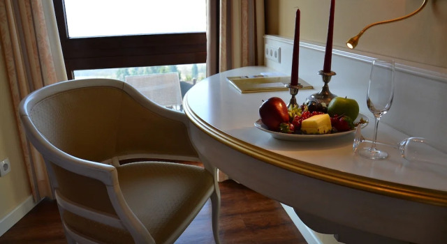 Номер Economy Burghotel Staufenberg