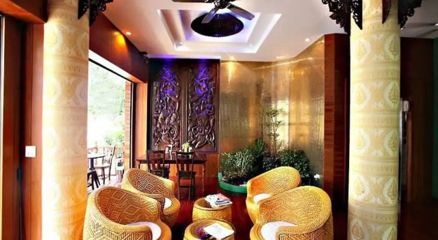 Thai Corner Hotel Patong, Забронировать Отель Отели Патонг-Бич с бассейном, рядом с Больница Патонга, Бассейн