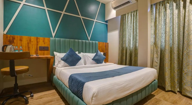 Starville Hotel Andheri MIDC, Забронировать Отель Отели штата Махараштры 3 звезды, 3*