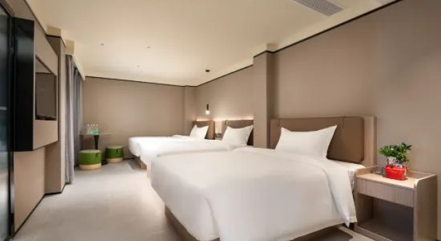 Lihua Mercure Hotel (Shenzhen Nanshan Window of the World)