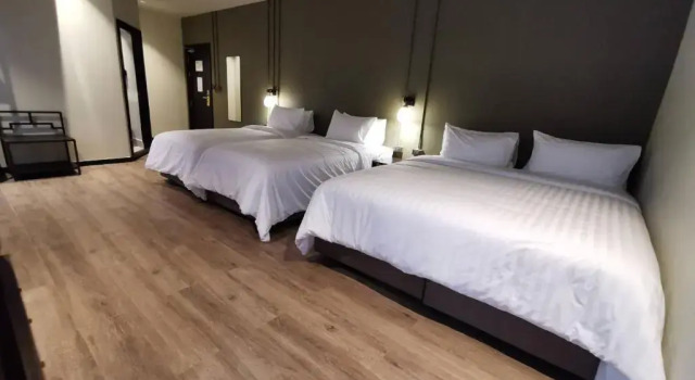 Четырёхместный номер Classic Oldthaiheng Hotel