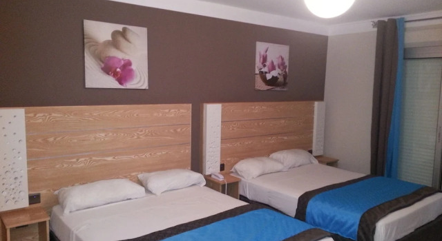 Standardowy rodzinny pokój Hotel Select