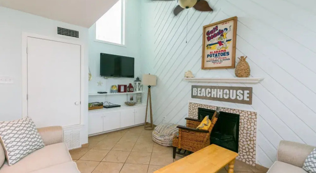 Remodeled, Ocean-View Beach House by RedAwning