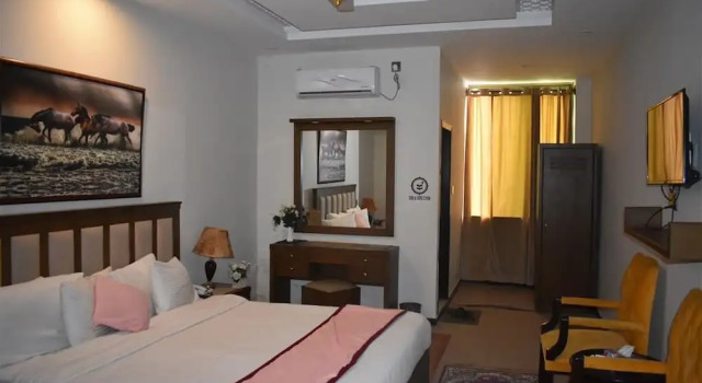 Номер Standard Abbott Crown Hotel and Restaurant