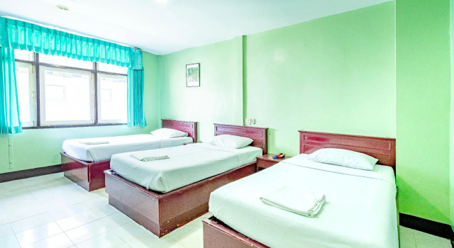 Трёхместный номер Standard Woodlands Inn