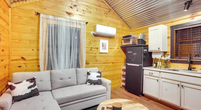 Cozy Onalaska Cabin ~ 2 Mi to Lake Livingston!, Réserver Maison de vacances Onalaska Texas