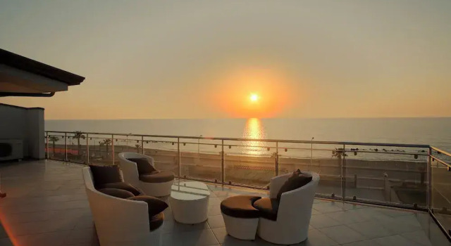Апартаменты Deluxe Terraces dOrlando - Family Apartments with Sea View and Pool