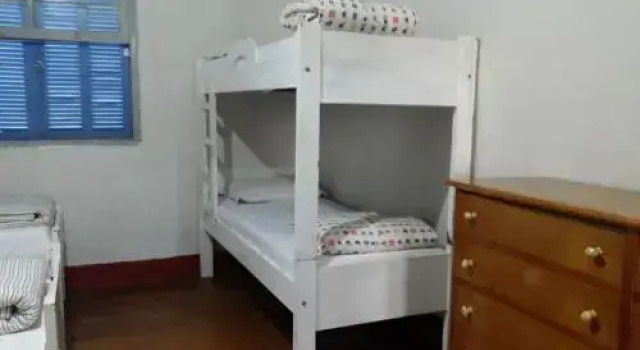 Hostel Parque Dos Saltos