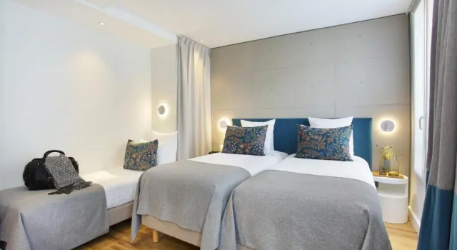 Трёхместный номер Standard Le Basile Hôtel
